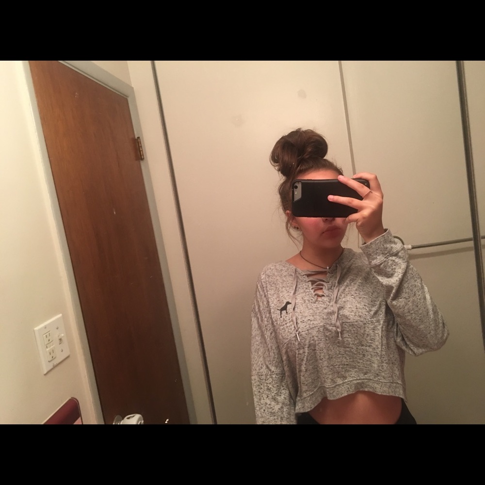 PINK cropped sweatshirt 💕